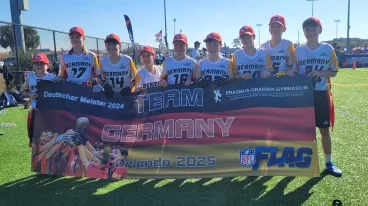 Schüler eines Münchner Gymnasiums beim Flag Football Turnier in den USA